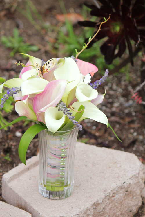Make your own wedding bouquet
