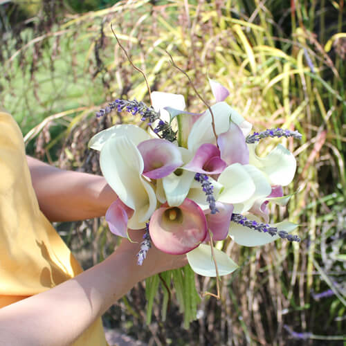 Make your own wedding bouquet