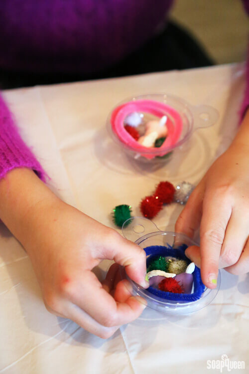 MakingOrnaments2_500px