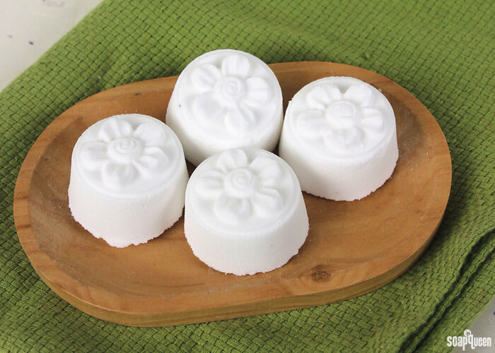 Fizzy Toilet Freshener DIY
