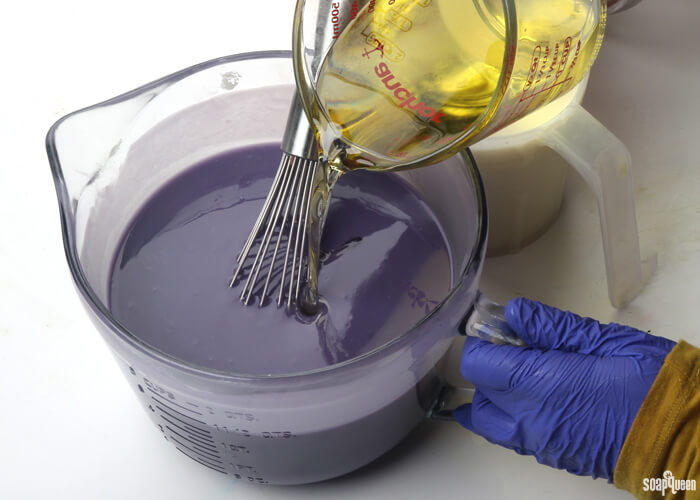 5 Tips for Swirling Cold Process Soap