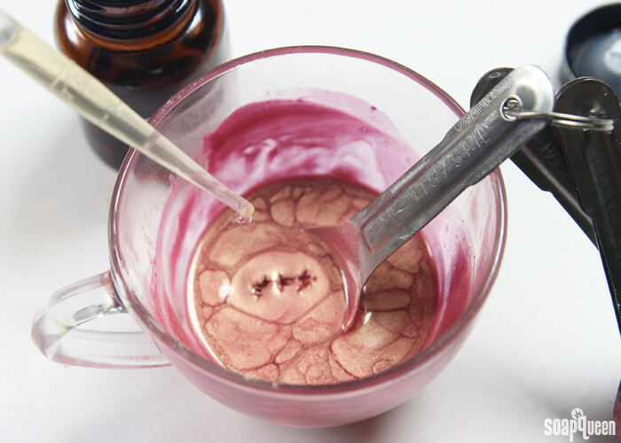 Add lip flavor to your lip product recipes for a delicious smell!