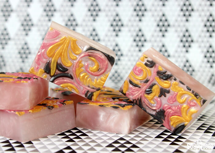 These Romantic Rose Gold Melt and Pour Bars are wonderfully feminine and shimmery. Learn how to make them in this tutorial!