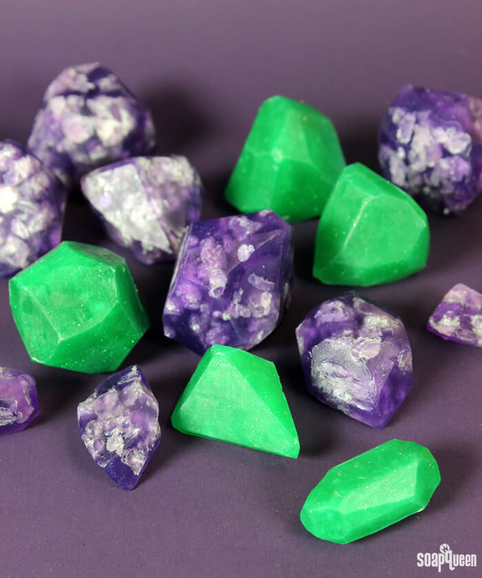 Learn how to make soap gems in this easy video tutorial! Post includes two different techniques to make soap emeralds and amethysts.