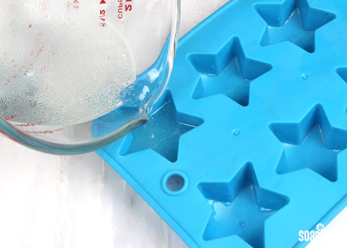 You just need a few ingredients to get your garbage disposal smelling fresh and clean!