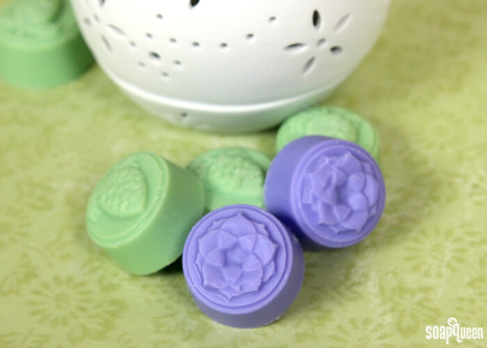 These wax tarts are made with lavender and fir needle essential oil, for a light earthy scent.