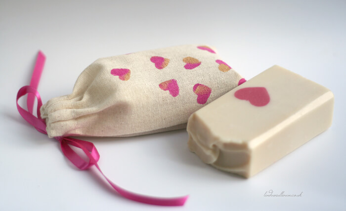 How to Make Custom Stenciled Bags