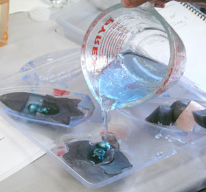 Making UFO soap UFOSoap8