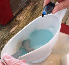 Making flip flop soap color1