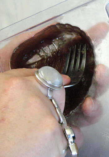 Making clamshell soap Clamshell8