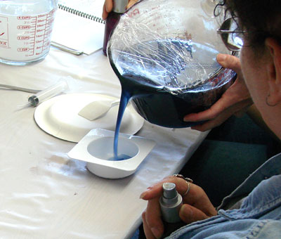Making crescent moon soap CMoon10