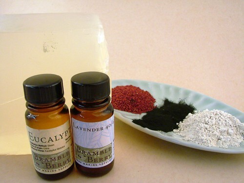 Making natural melt and pour soaps