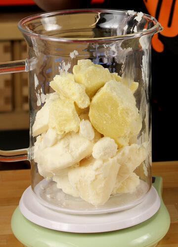 Coco and Shea Butter ready to be melted