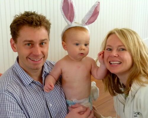 Anne-Marie, Chris and Jamisen getting ready for Easter! P1060799