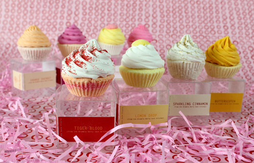 Dirty Laundry bath bomb cupcakes
