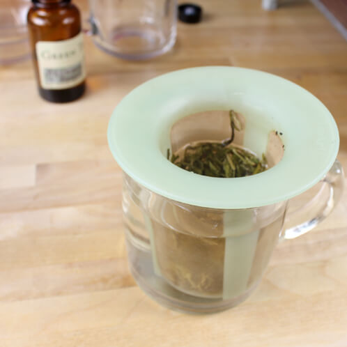 Steeping green tea for soap