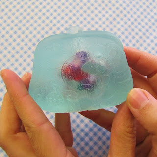 Using Silicone molds with Melt and Pour soap