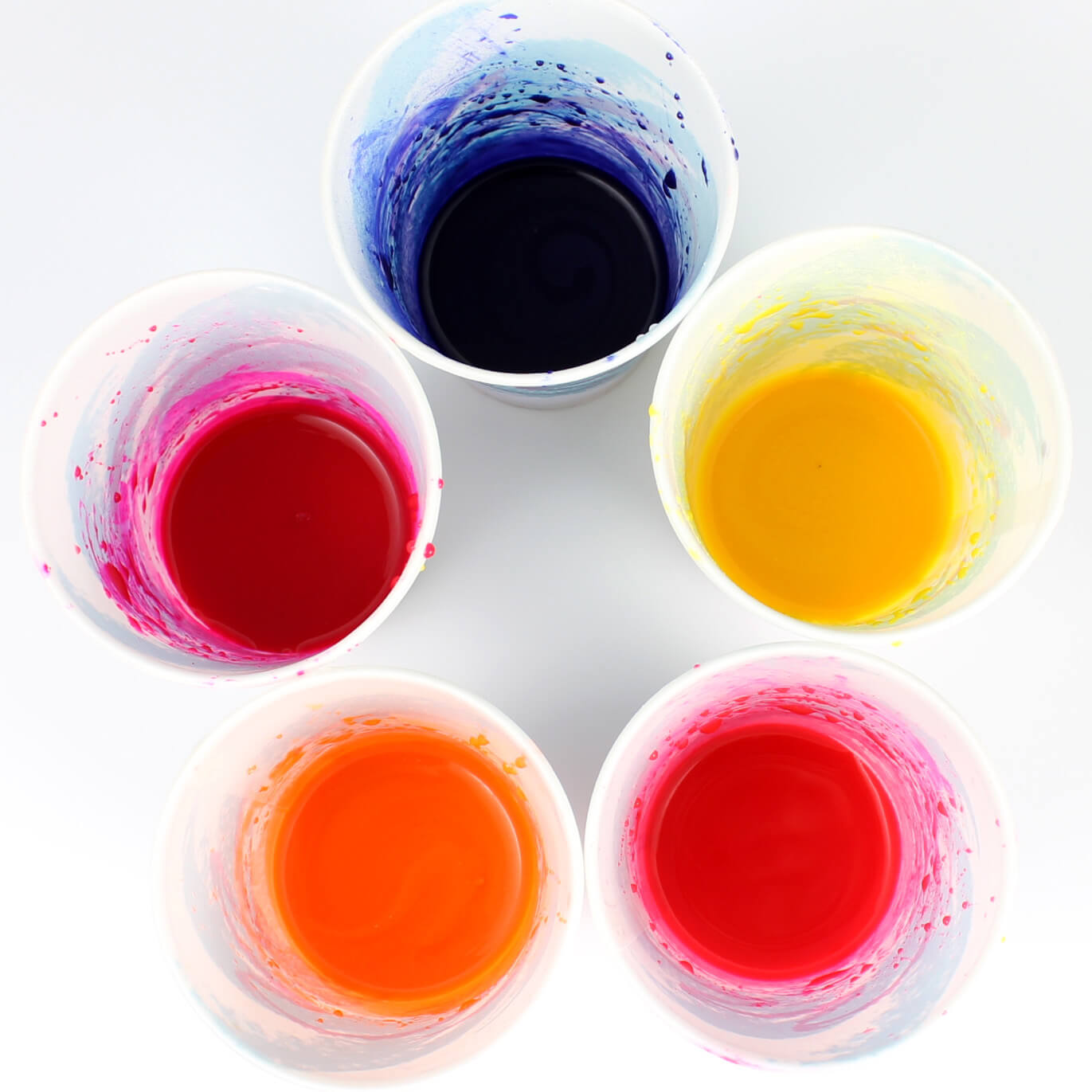 New neon colourants