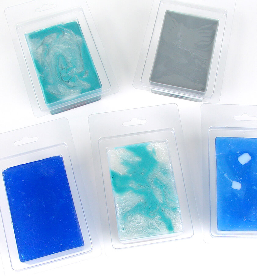 Rubber band embedded melt and pour soaps